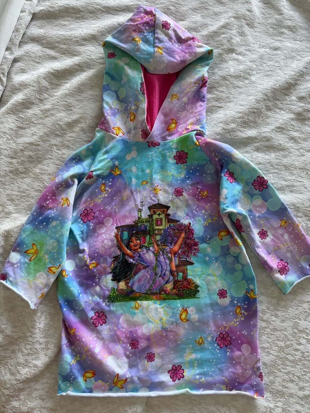 Disney Encanto Hoodie Multi Color
Child - Small